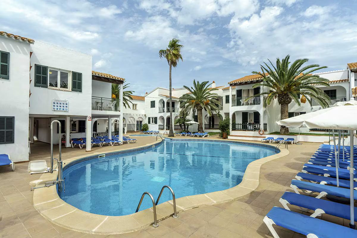Hotel Oasis Park 1
