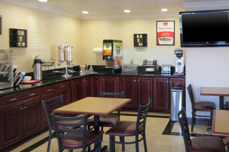 Econo Lodge Blythe 1