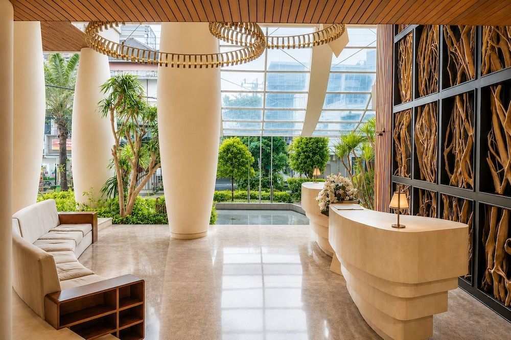 Bedrock Hotel Kuta 2
