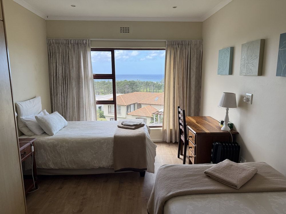 Hermanus Heights Villa 2