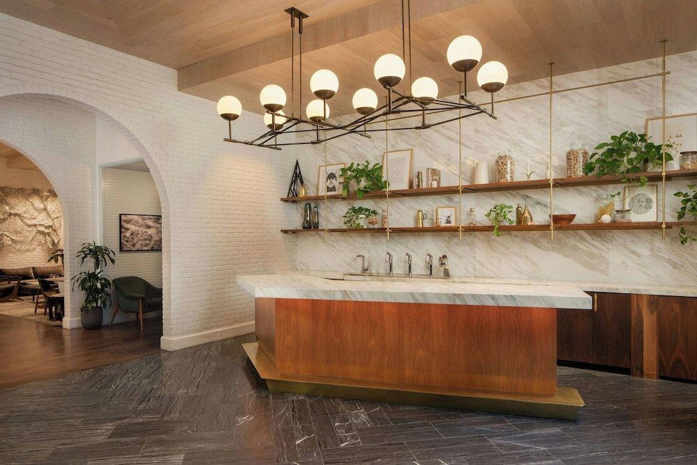 Halcyon, a hotel in Cherry Creek, Denver 2