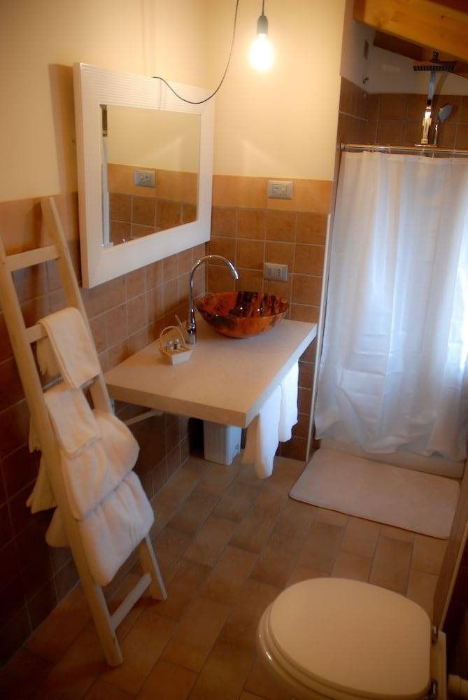 Art Gallery B&B 1