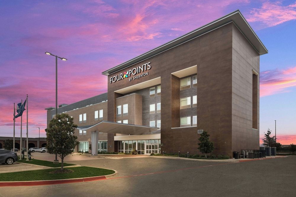 Four Points by Sheraton Plano 1