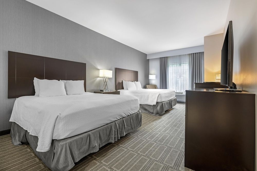 Best Western Plus The Hammondsport Hotel 1