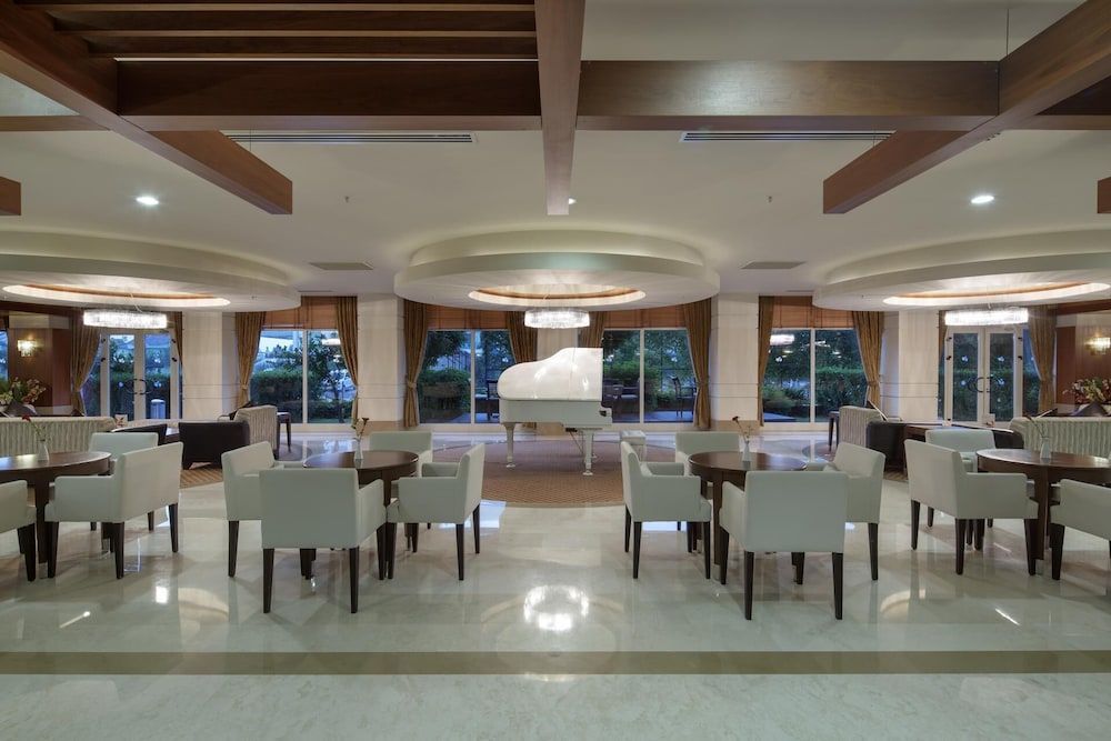Crystal Family Comfort Collection - Ultimate All Inclusive 2