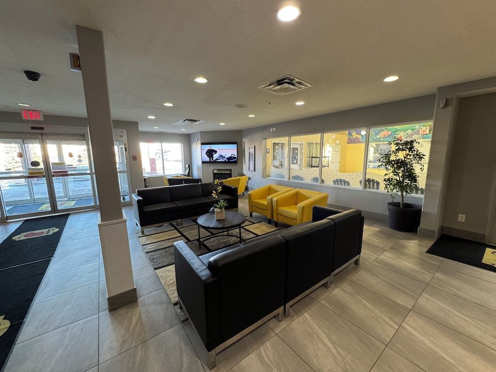 Super 8 by Wyndham Edmonton South 2