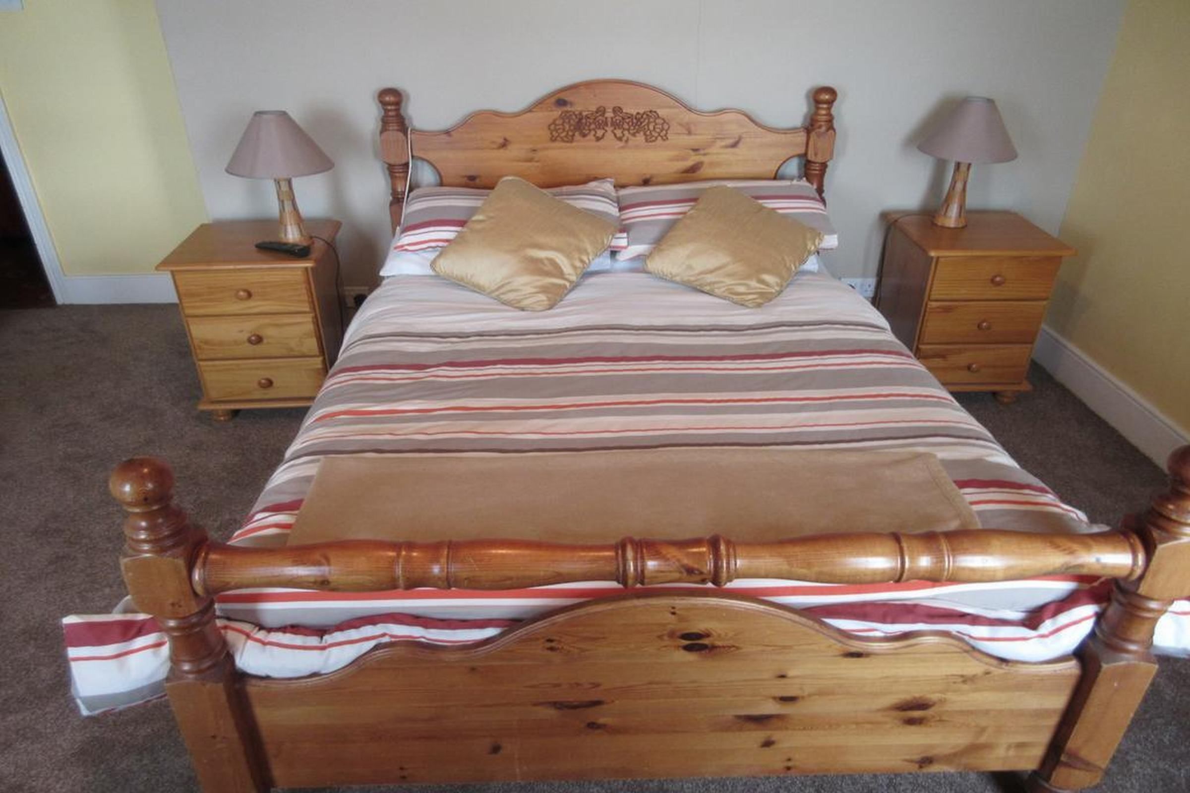 Rathmore House Bed & Breakfast 1