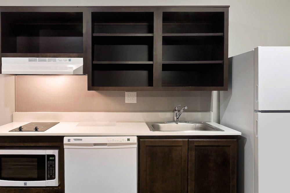 Woodspring Suites Houston IAH Airport 1