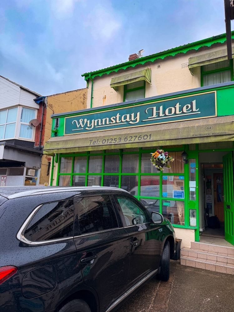 OYO Wynnstay Hotel 1