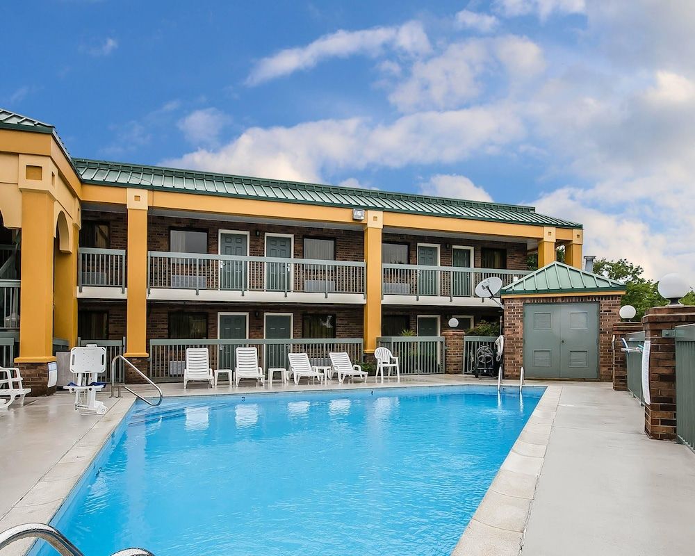 Quality Inn Franklin South 1