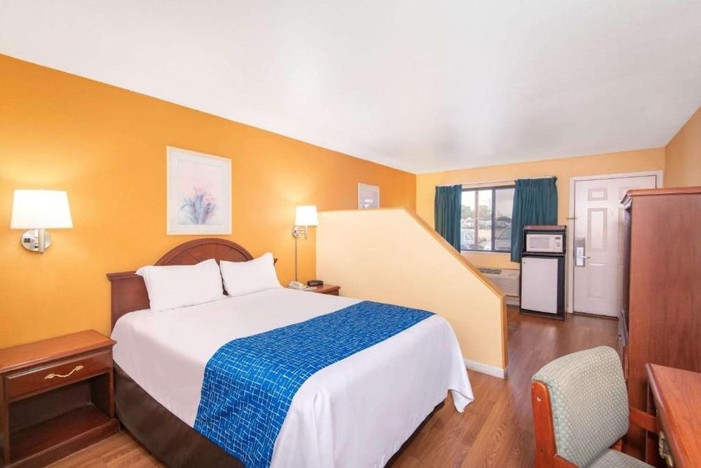 Travel Inn Kingman Route 66 2