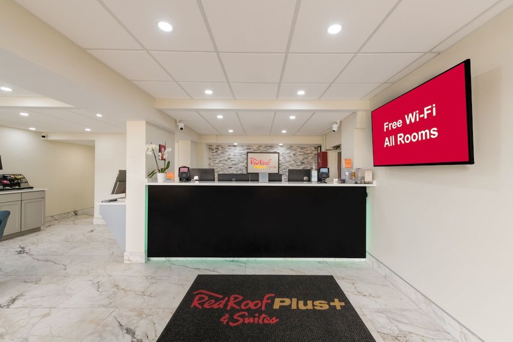 Red Roof Inn PLUS+ & Suites Virginia Beach – Seaside 2