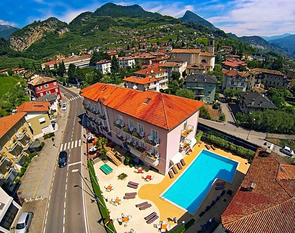 Hotel Alberello - Varone 2