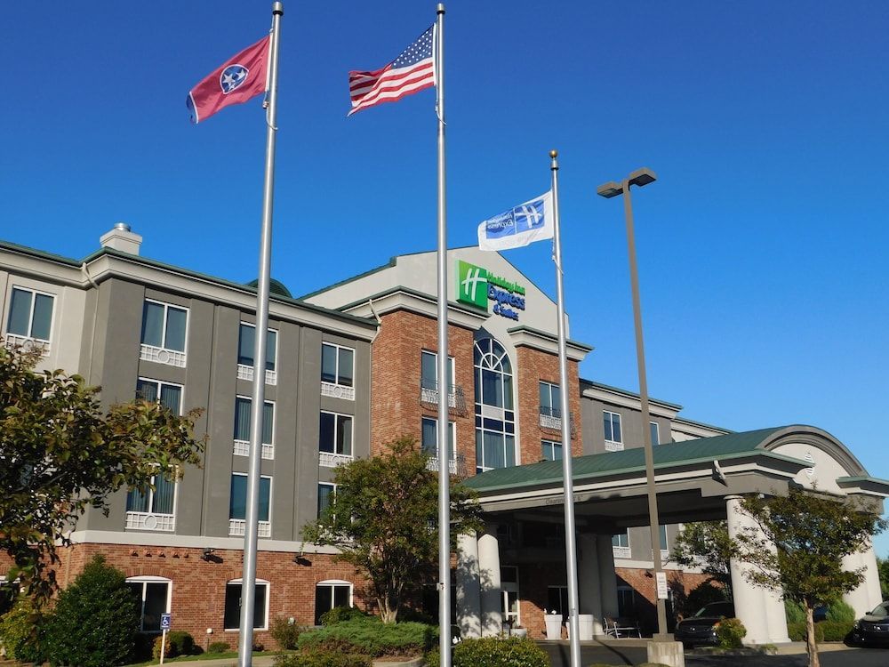 Holiday Inn Express & Suites MILLINGTON-MEMPHIS AREA by IHG 1