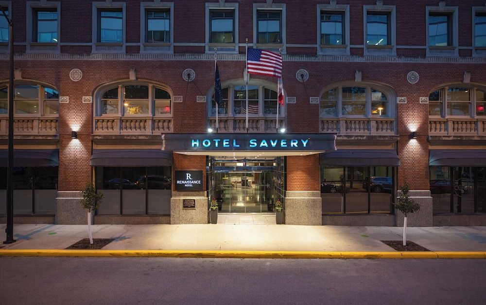 Renaissance Des Moines Savery Hotel 1