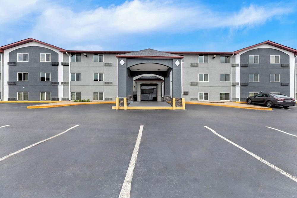 Red Roof Inn Huntsville, AL 1