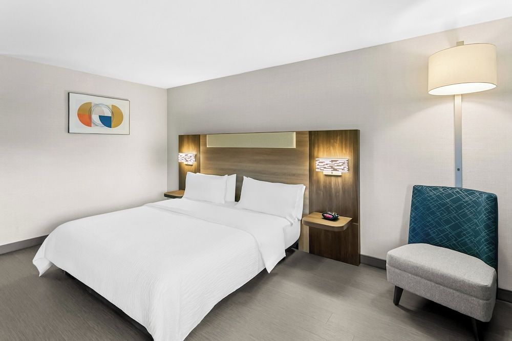 Holiday Inn Express & Suites BALTIMORE WEST - CATONSVILLE by IHG 2