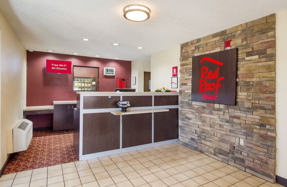 Red Roof Inn Shelbyville 2