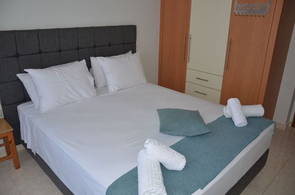 Platoni Elite Villas 2