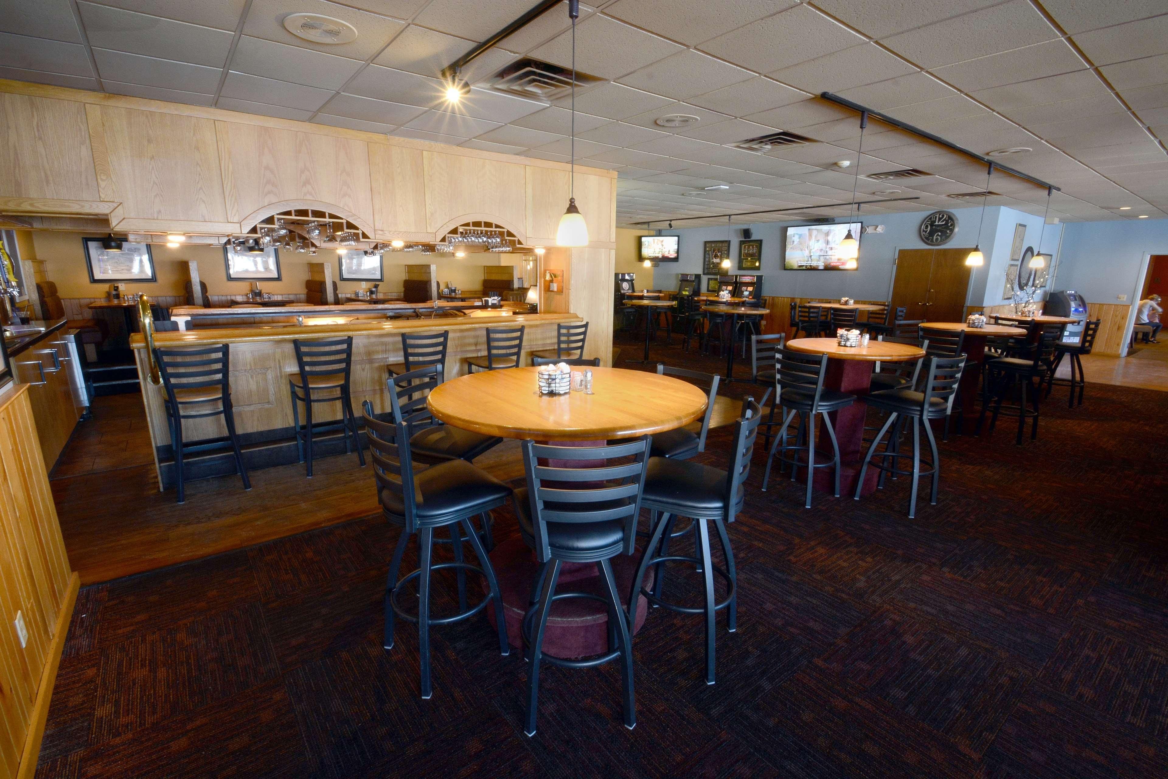 Best Western Riverfront Inn 2