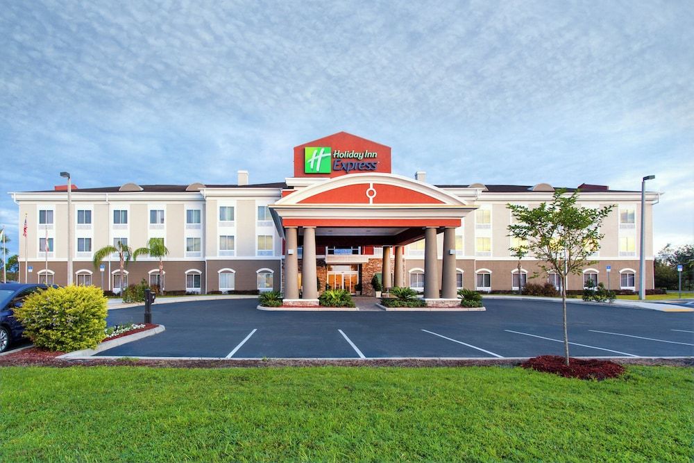 Holiday Inn Express LAKE WALES N-WINTER HAVEN by IHG 1