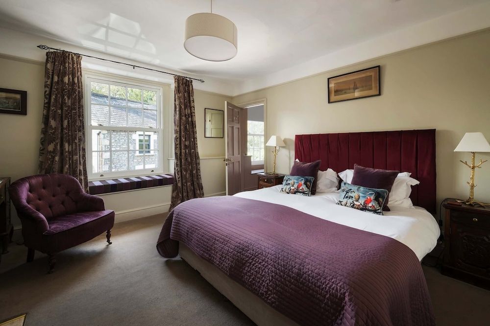 The Oakhill Inn 2