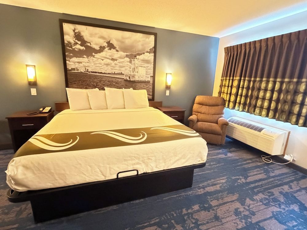 Northwood Inn - Prairie Du Chien 1