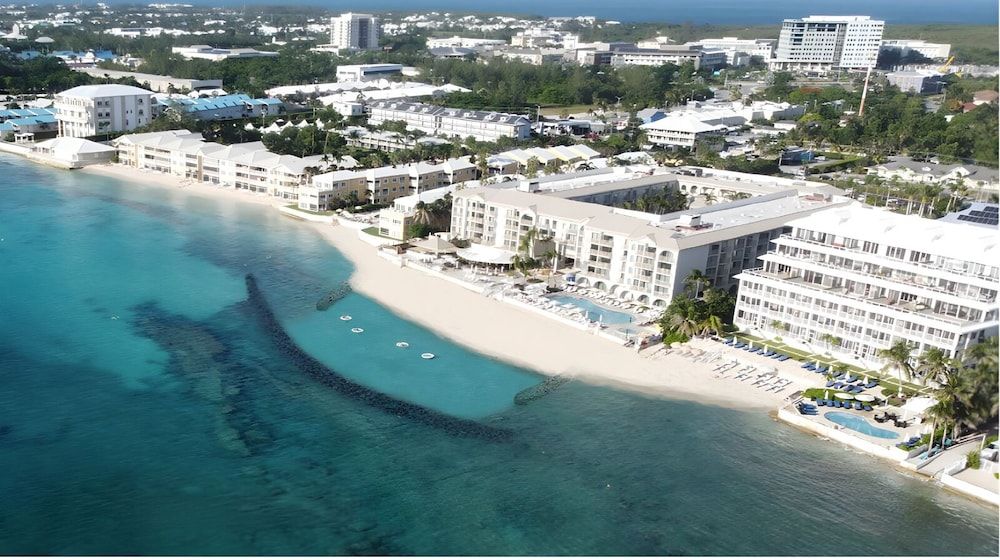 Grand Cayman Marriott Beach Resort 1
