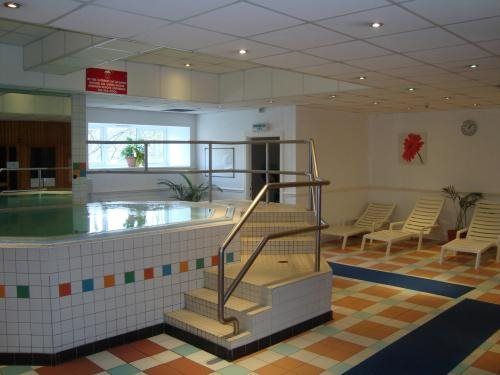 Fairways Lodge & Leisure Club 2