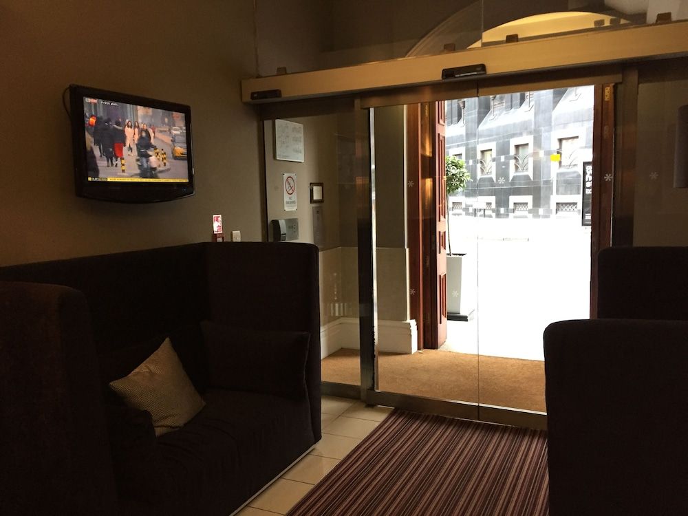 Quebecs Luxury Apartments 2
