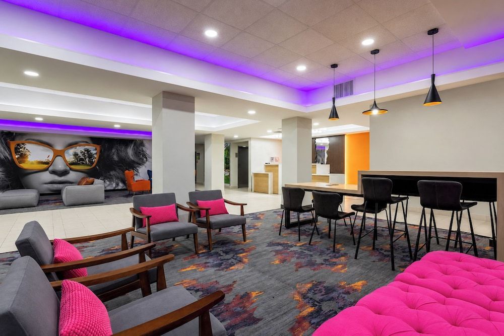 La Quinta Inn & Suites by Wyndham Augusta Fort Eisenhower 2