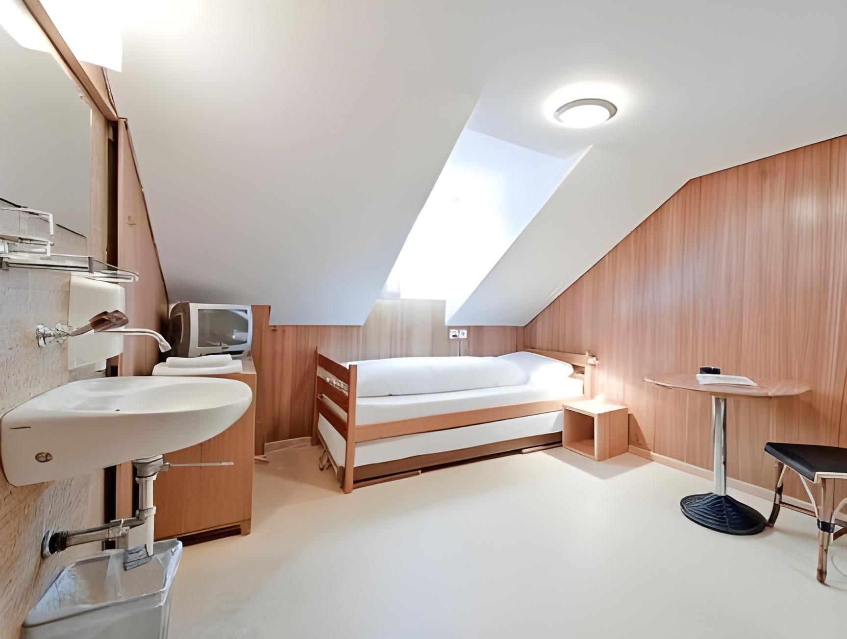 Hotel Weisses Kreuz 1