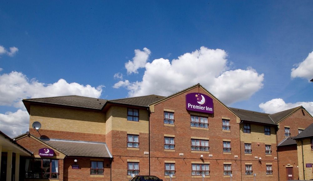 Premier Inn Southend Airport 1