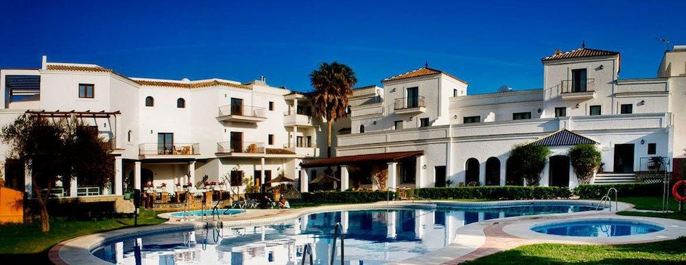 Hotel Doña Lola Zahara 1
