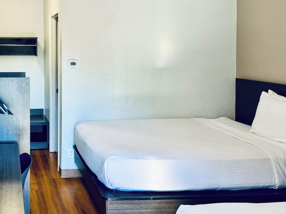 Motel 6 Bellingham, WA 2