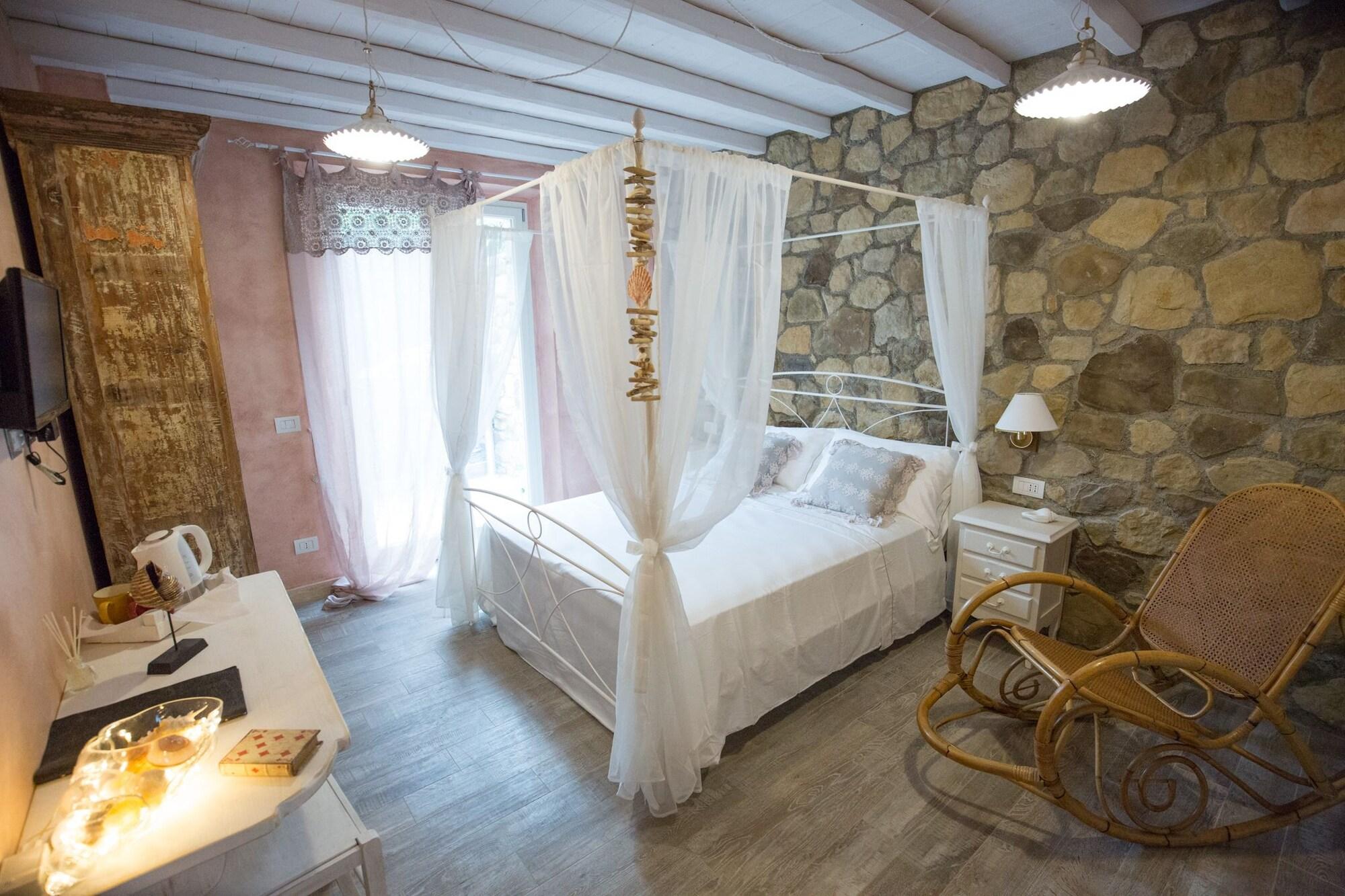La Rocca Maison de Charme 2