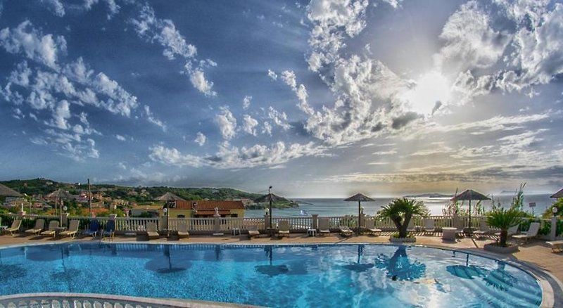 Tereza's Sunset Hotel 2