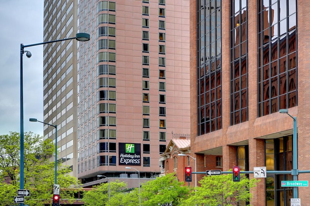 Holiday Inn Express DENVER DOWNTOWN by IHG 1