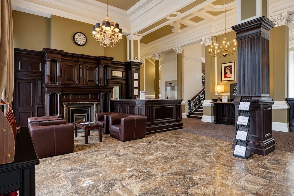 The Victoria Hotel, Bradford by Sunday 2