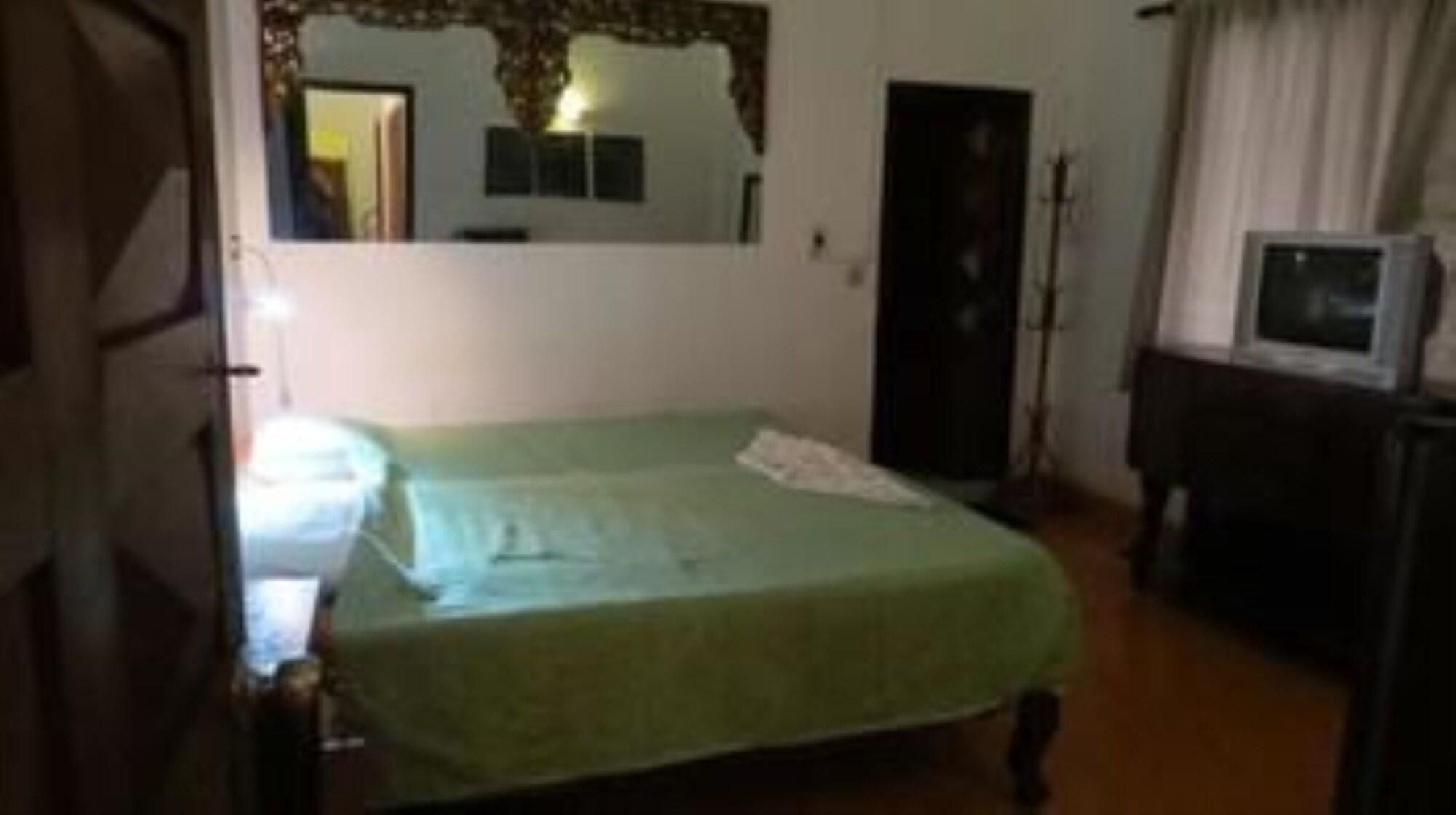 Goldie Guesthouse 1