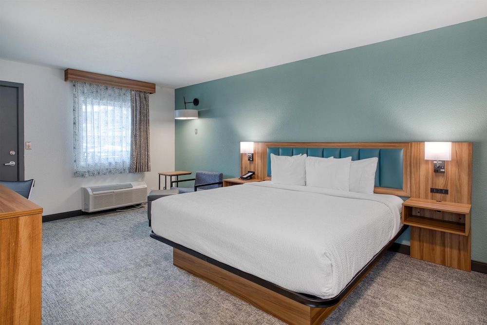 Best Western Johnson's Inn Downtown Gatlinburg 1