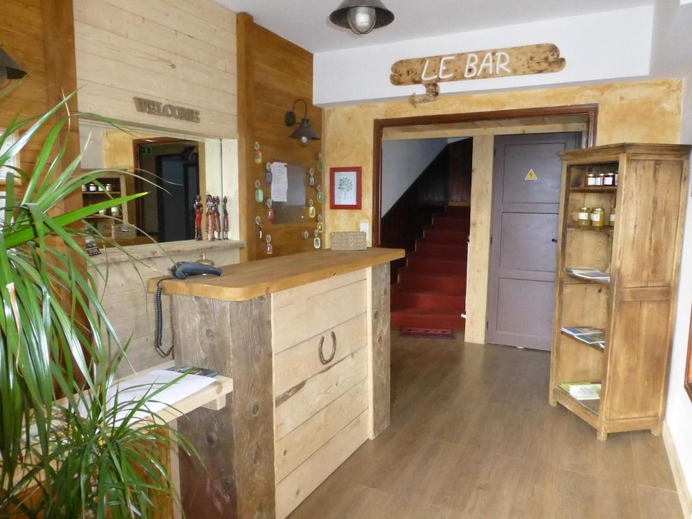 Logis Hotel de l'Artuby 2