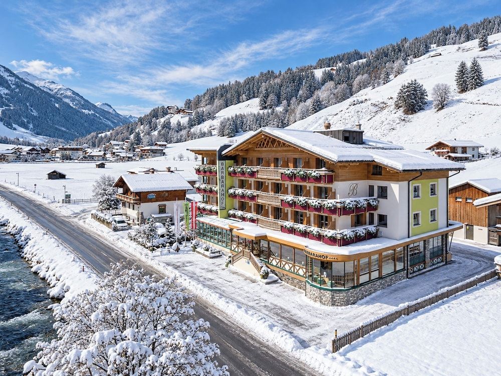 Hotel Barbarahof Saalbach 1