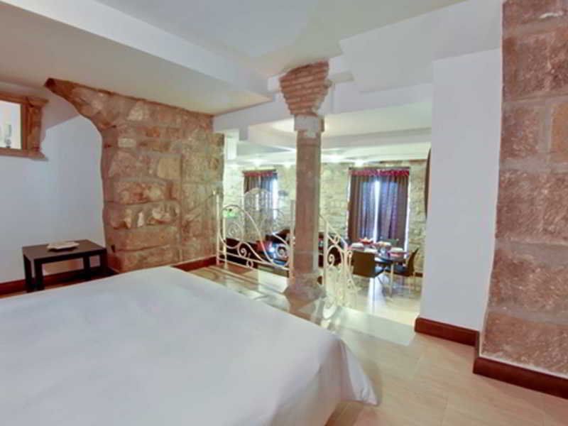 Apartamentos Fuente Redonda 2