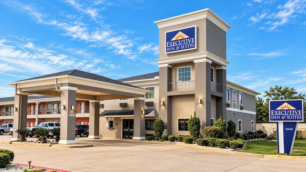 Executive Inn & Suites Joaquin 1