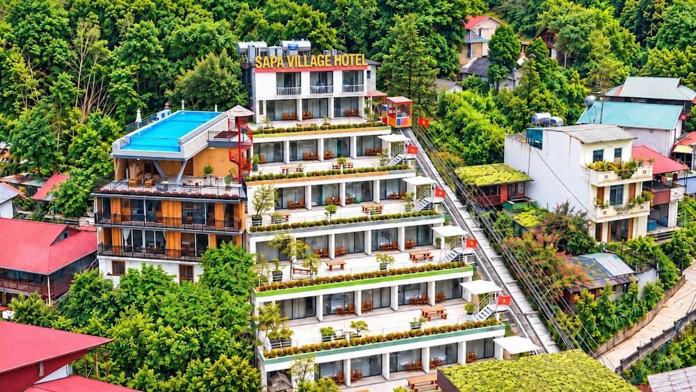 Sapa Village Hotel Sky Lounge & Spa 1