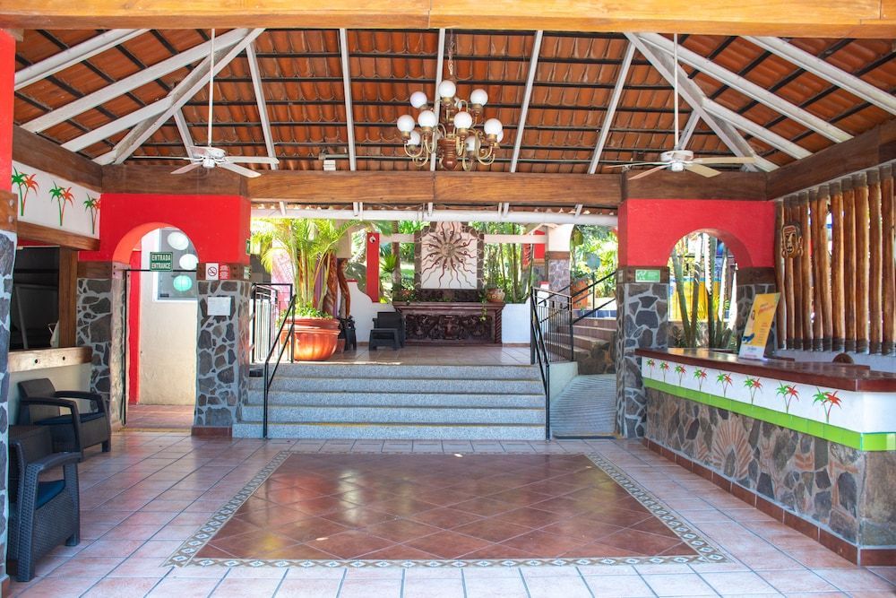 Decameron Los Cocos Guayabitos, Ramada All-Inclusive Resort 2