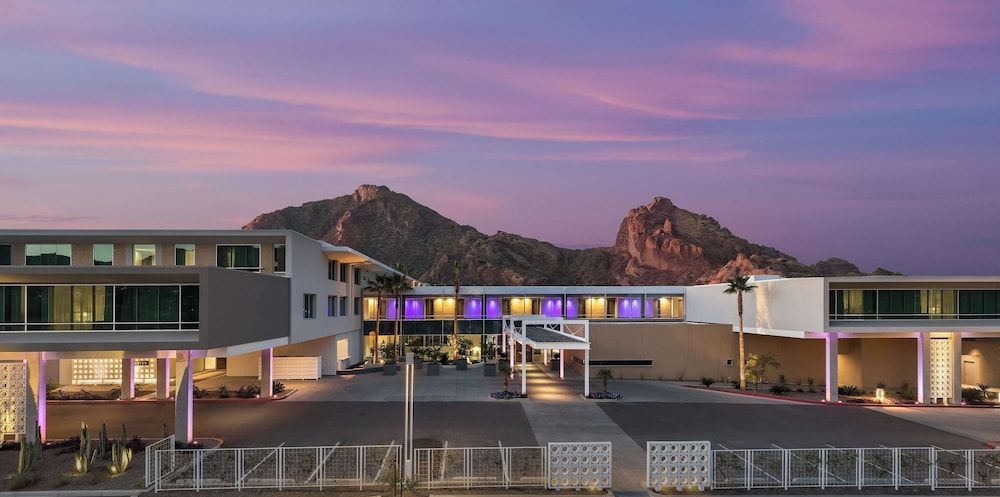 Mountain Shadows Resort Scottsdale 1