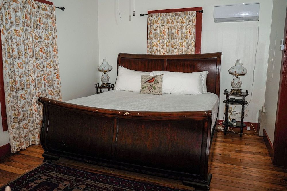 Maison Mouton Bed & Breakfast 1