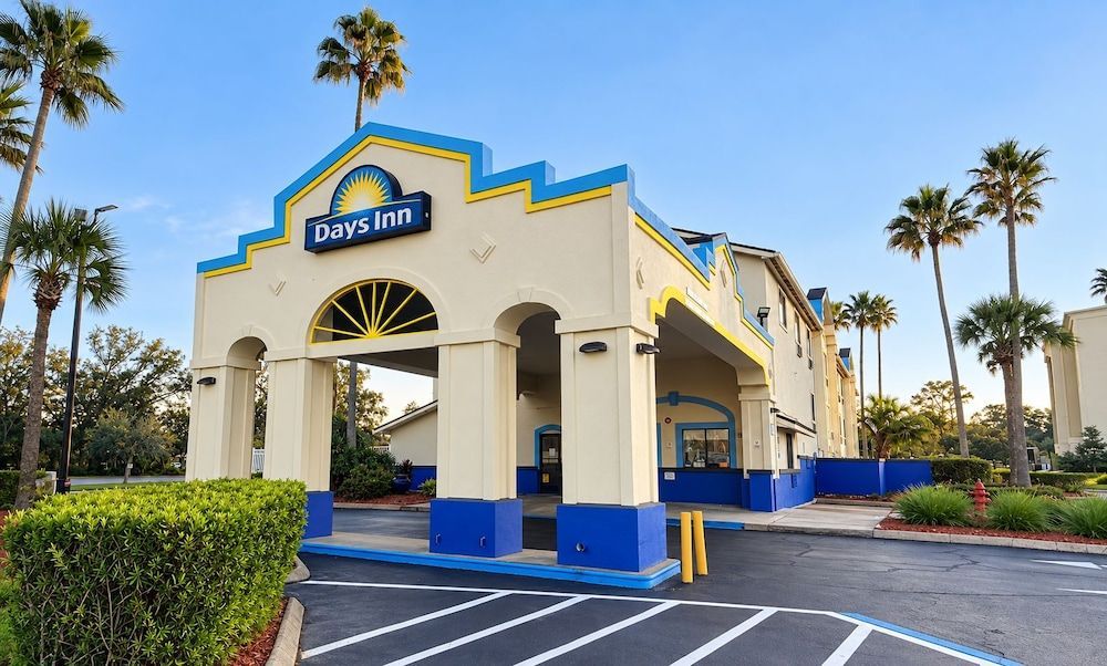 Days Inn by Wyndham Jacksonville Orange Park Near NAS Jax 1